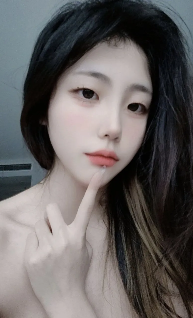 久久久国产精品四虎メイリン モデルコレクション メ日本的av人妖